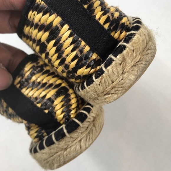 SOLUDOS Woven Raffia Espadrilles - Picture 8 of 9